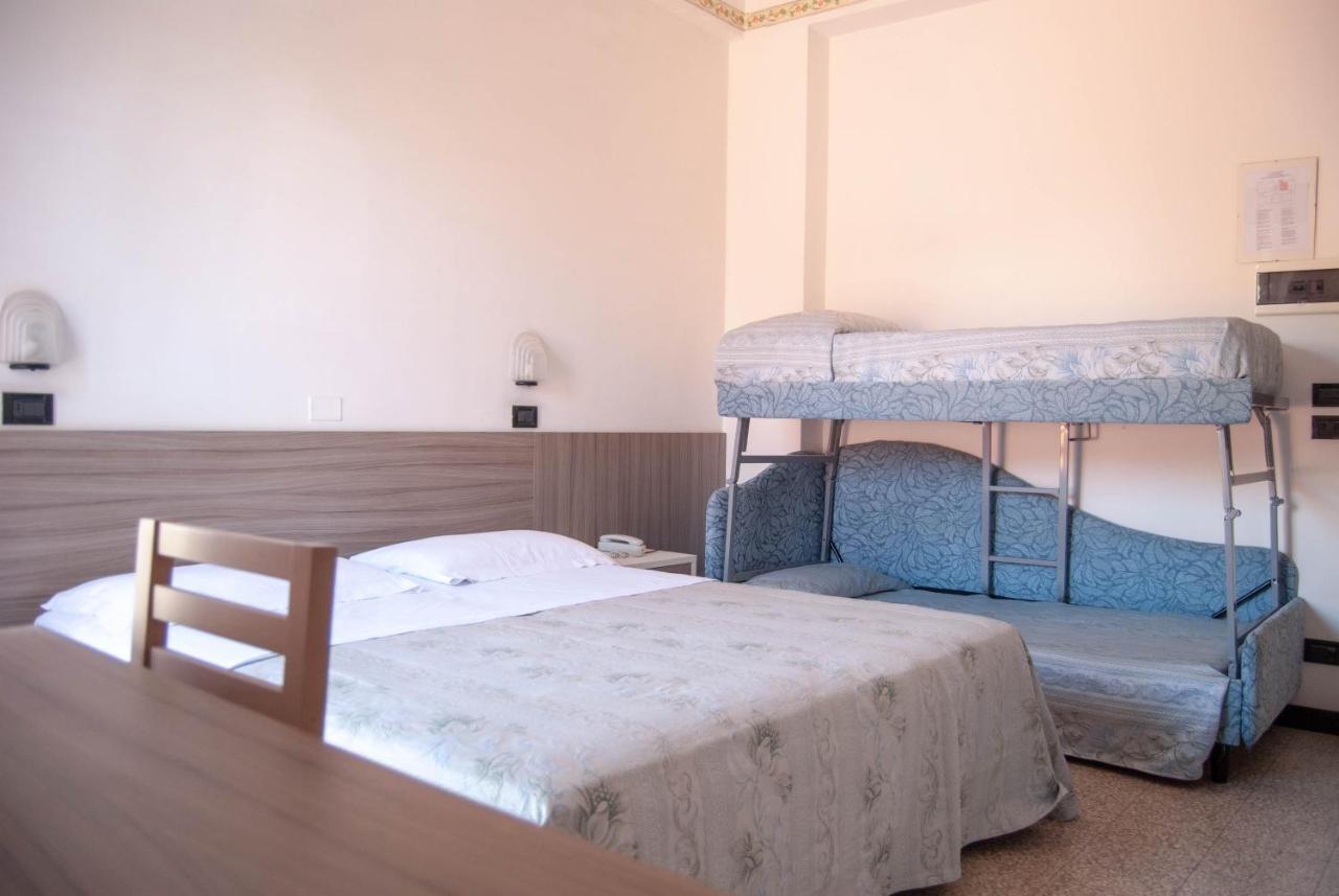 Hotel Ardesia Римини Экстерьер фото
