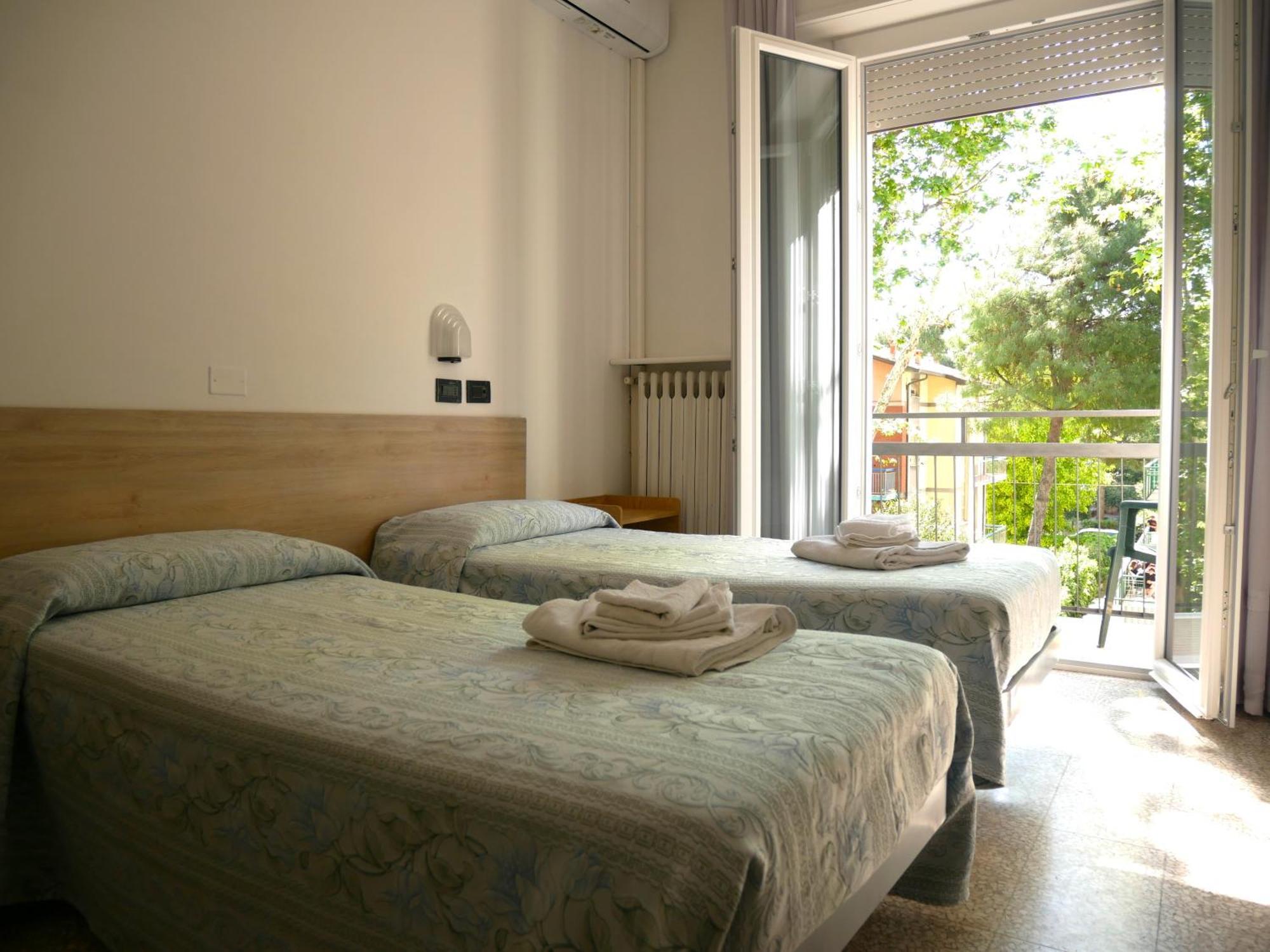 Hotel Ardesia Римини Экстерьер фото